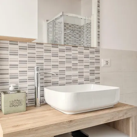 Cesano 10 Appartement *
